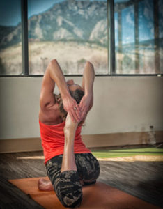 yoga-pose-mountains